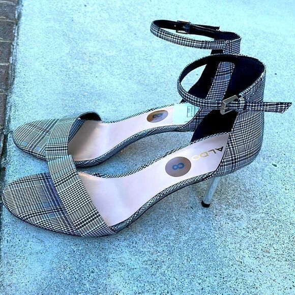 Aldo Black and White Glen Plaid Heels. Size 8. - Picture 5 of 15